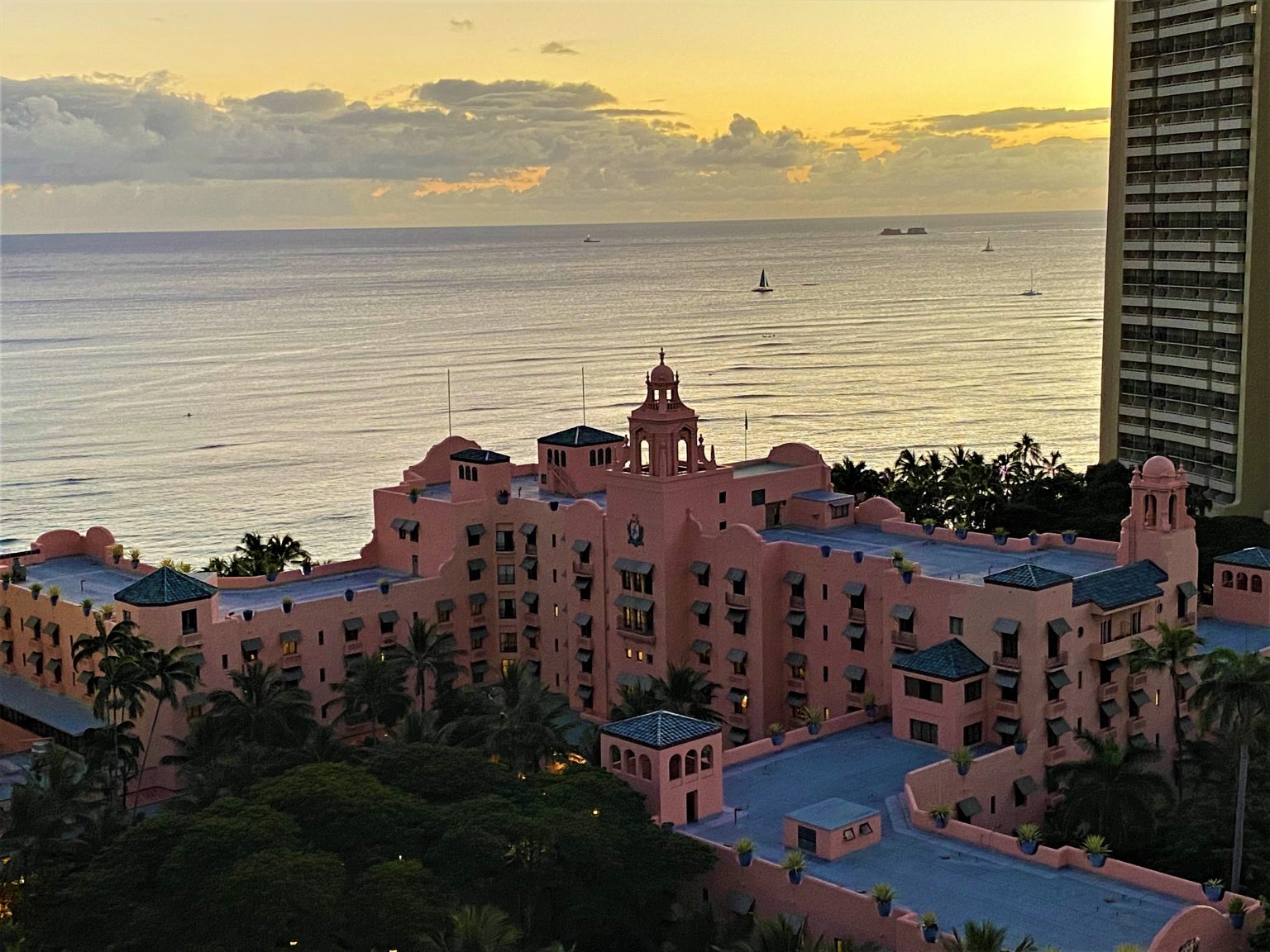 Hawaii Rooftop Hawaii Rooftop Bars and Beachfront Dining - Adventures with Susan
